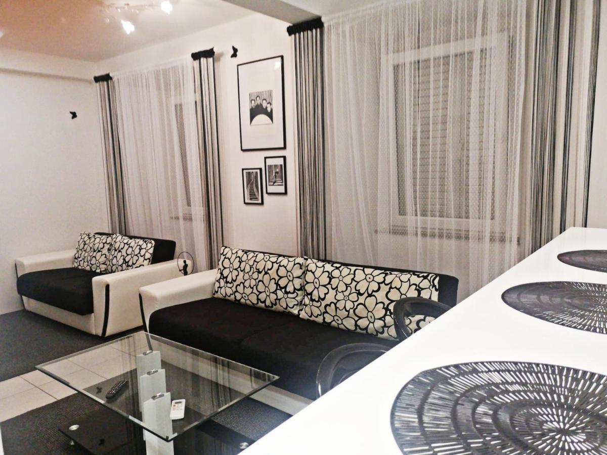 Apartment Decumana Krk Town Bagian luar foto