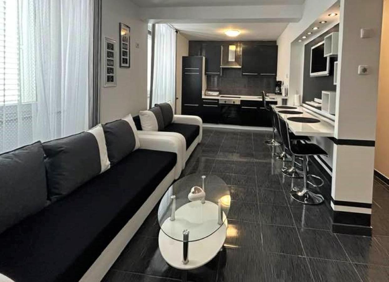 Apartment Decumana Krk Town Bagian luar foto