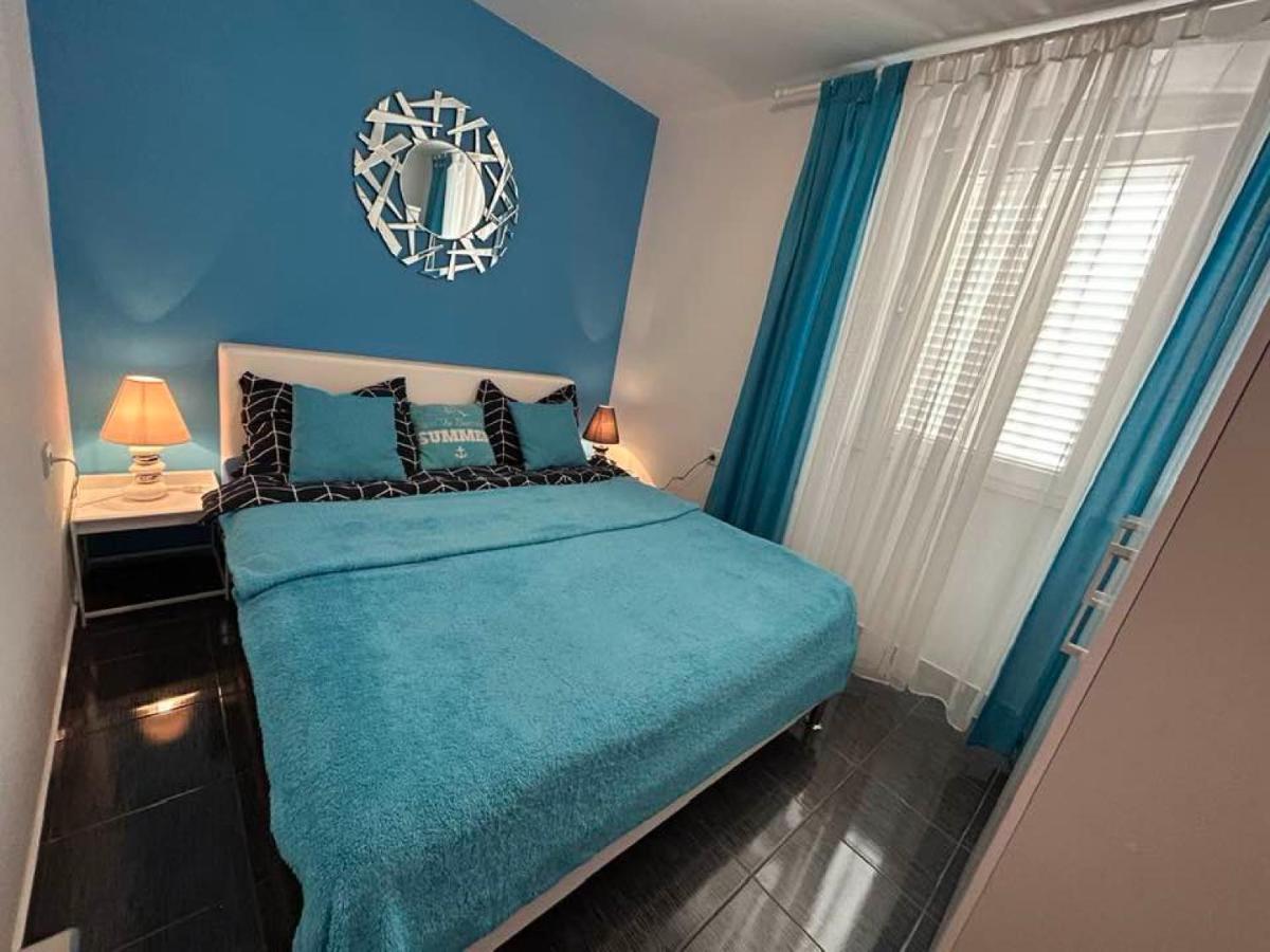 Apartment Decumana Krk Town Bagian luar foto