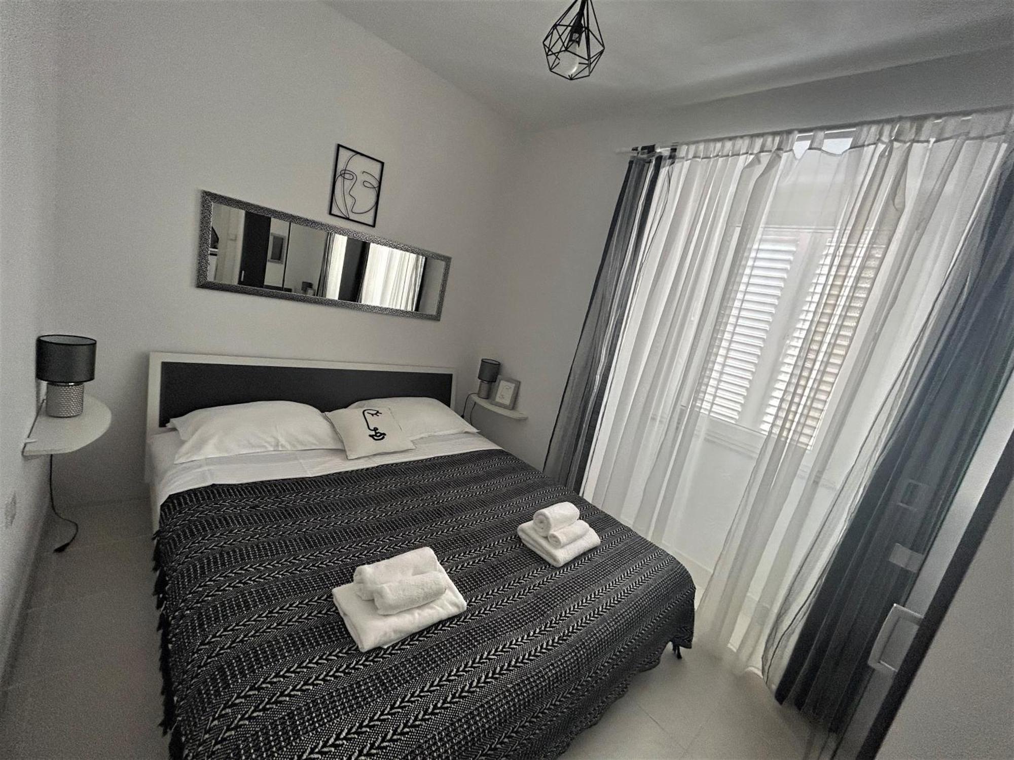 Apartment Decumana Krk Town Bagian luar foto
